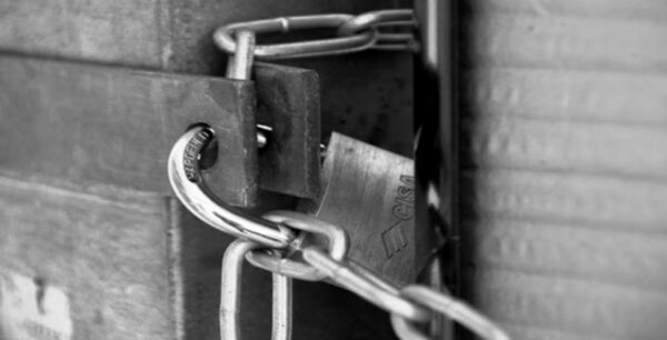 Ρολά μέσα στα Χριστούγεννα για μη έκδοση αποδείξεων