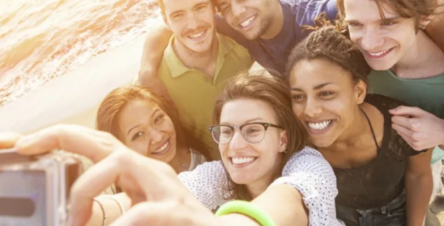 7 τύποι ανθρώπων που μια γυναίκα  πρέπει να έχει στη ζωή της