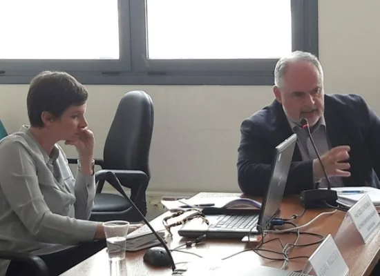 Η  Mariana Mazzucato στο ΥΠ.Π.Ε.Θ σε συζήτηση για την Έρευνα