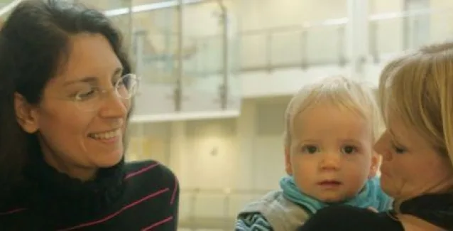 Ελληνίδα ερευνά τη μεταφορά βλαστοκυττάρων μέσω του μητρικού γάλακτος