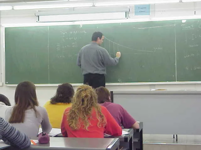 ΣΧΕΤΙΚΑ ΜΕ ΤΟ ΣΧΕΔΙΟ ΠΡΟΕΔΡΙΚΟΥ ΔΙΑΤΑΓΜΑΤΟΣ ΤΟΥ Υ.ΠΑΙ.Θ.Π.Α. ΓΙΑ ΤΗΝ ΑΞΙΟΛΟΓΗΣΗ