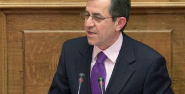 Νικολόπουλος: “Ο Κ. Γαβρόγλου – Υπουργός της ειρωνείας και της επιπολαιότητας”