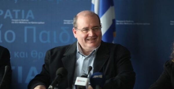 Το σχολείο δεν πρέπει να αναπαράγει στερεότυπα