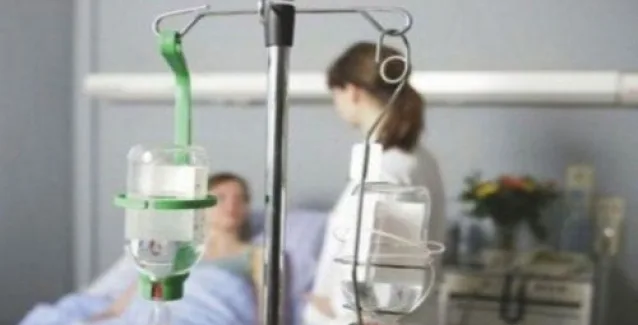 Ντροπή! Από μια κλωστή κρέμεται η υγεία των καρκινοπαθών – Τρομερές ελλείψεις στα Δημόσια νοσοκομεία