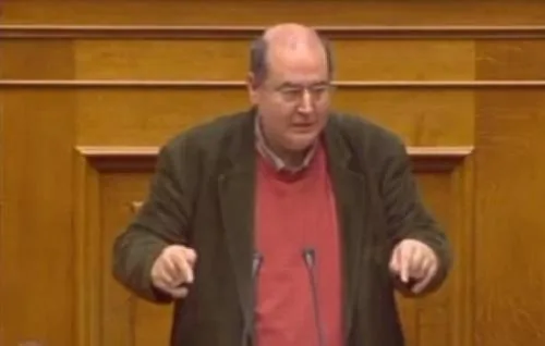 Οι αλλαγές στα ιδιωτικά «σκοντάφτουν» στην τρόικα