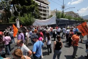 Συνεργασία της ΟΛΜΕ με γονείς και μαθητές για την κατάργηση της Τράπεζας Θεμάτων