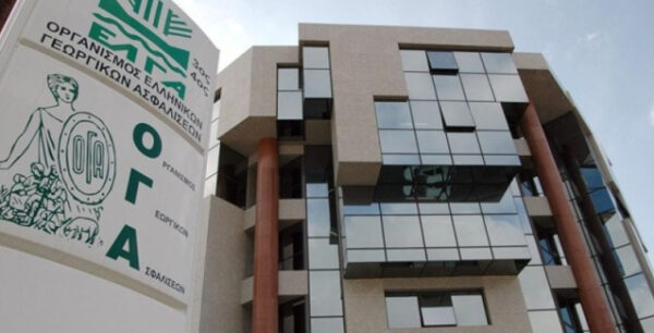 Σήμερα καταβάλλονται οι συντάξεις του ΟΓΑ και το επίδομα για τους ανασφάλιστους υπερήλικες