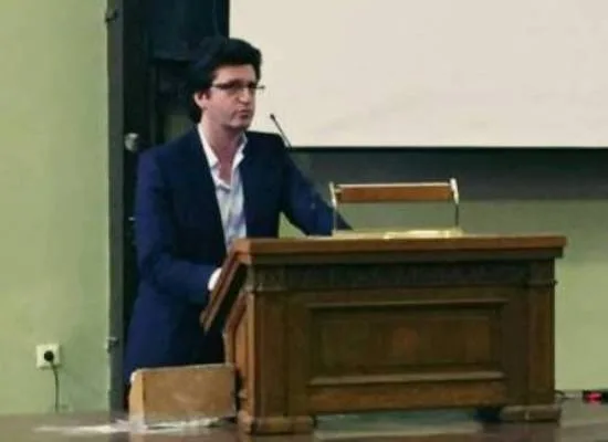 Ψυχική υγεία και εξτρεμισμός στους νέους, τα θέματα που συζήτησε στο Άμστερνταμ ο Γενικός Γραμματέας ΓΓΔΒΜΝΓ