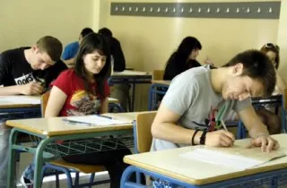 Βαθμολογητές εξηγούν τις παγίδες των εξετάσεων
