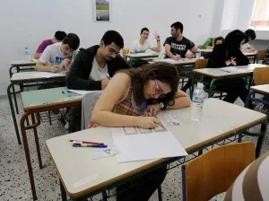 Πανελλήνιες 2016: Πρώτη φορά διπλό εξεταστικό σύστημα