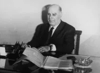 Ε. Παπανούτσος:  Ποιό είναι το πρώτο χρέος του Δασκάλου