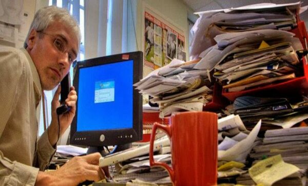 Μήπως η δουλειά σου σε σκοτώνει;; ΓIATI το ωράριο 9 το πρωί με 5 το απόγευμα θεωρείται…