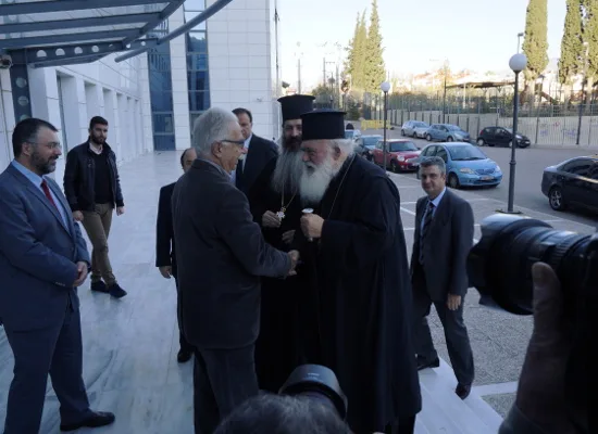 Σε εξαιρετικό κλίμα η συνάντηση του Κώστα Γαβρόγλου με τον Αρχιεπίσκοπο