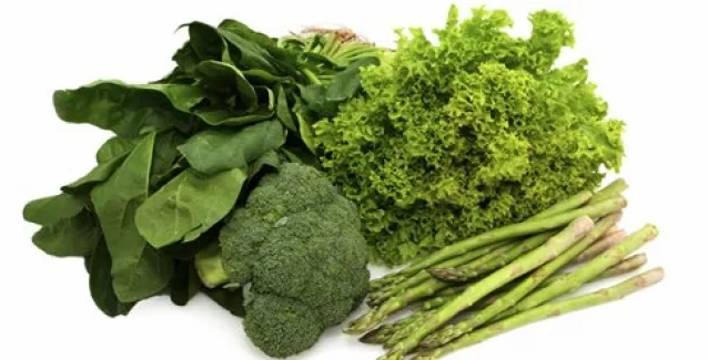 Τα πράσινα λαχανικά ασπίδα προστασίας έναντι του γλαυκώματος