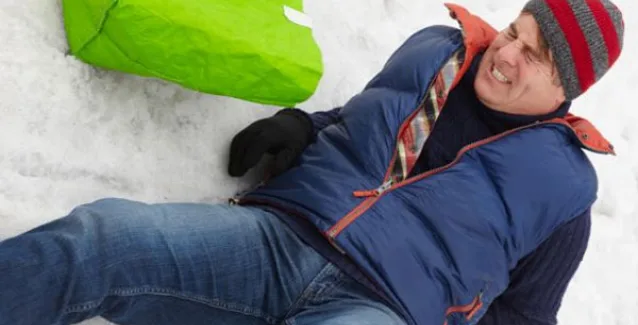 Πτώσεις λόγω καιρού: Δείτε ποιοι κινδυνεύουν περισσότερο