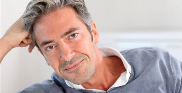 Άσπρα μαλλιά;Νικοτίνη η αιτία