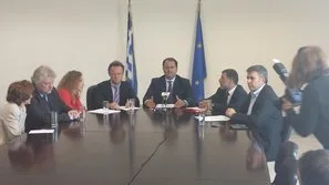 03-10-14 Συνέντευξη Τύπου του Υφυπουργού Παιδείας και Θρησκευμάτων Γ. Στύλιου και της ηγεσίας της ISF