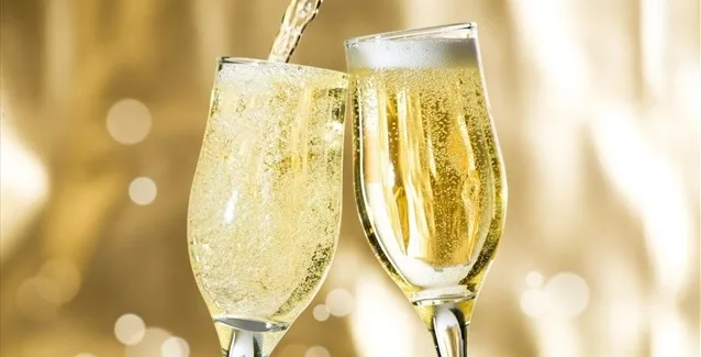 Η σαμπάνια πιθανόν να βοηθά στο να έχουμε καλή μνήμη