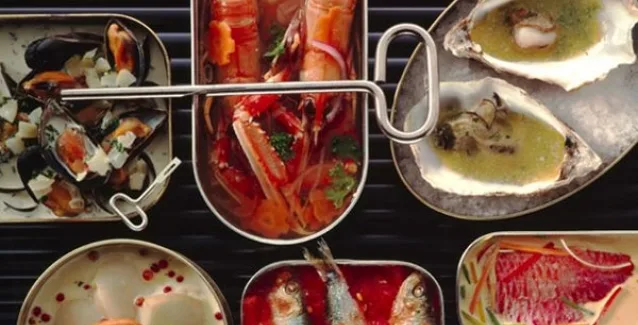 Πόσες θερμίδες έχει το σαρακοστιανό τραπέζι;