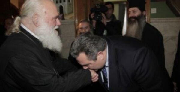 Διαφοροποίηση ΑΝΕΛ για τα θρησκευτικά – Συνάντηση Καμμένου με Ιερώνυμο