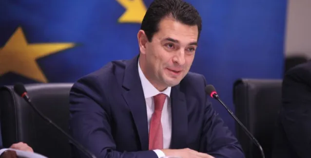 373,55 εκατ. ευρώ ο έκτακτος φόρος 90% από τα υπερέσοδα