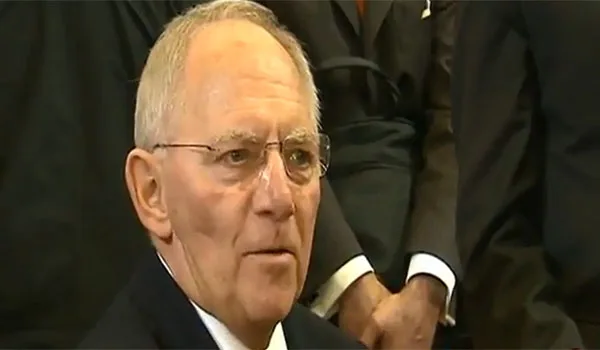 Σόιμπλε: Η Ελλάδα ζει πέρα από τις δυνατότητές της