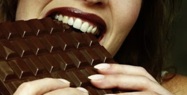 Γιατί το απόγευμα “πεθαίνουμε” για κάτι γλυκό;