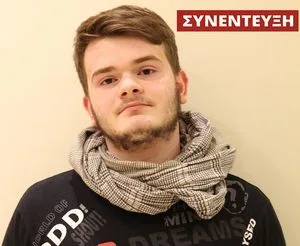 Πανελλήνιες 2015: Αριστούχος με όνειρο τη Νομική και οργή για το σχολείο. Γιατί είναι δύσκολο να είσαι έφηβος;