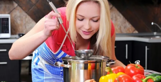 Σπιτικό φαγητό: Από αυτή την πάθηση μας προστατεύει