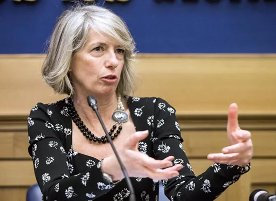 Αναβάλλεται για την Πέμπτη η προγραμματισμένη για αύριο συνάντηση του Νίκου Φίλη με την υπουργό Παιδείας της Ιταλίας