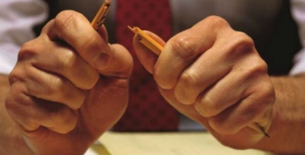 Πώς μπορώ να καταπολεμήσω το στρες στη δουλειά;