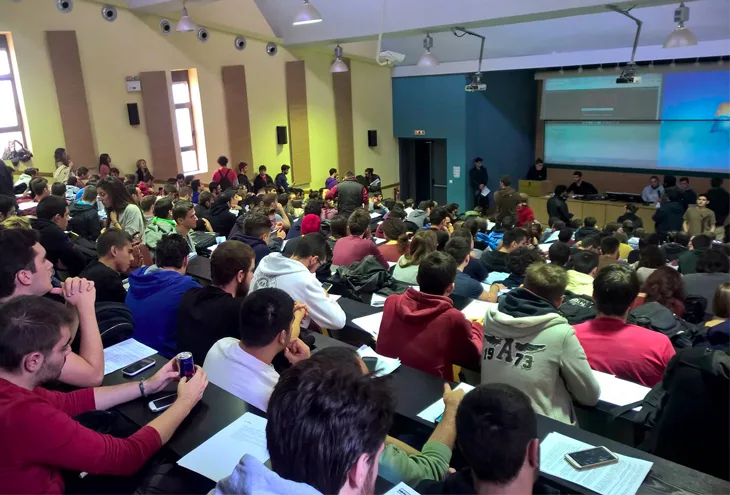 Επική πρωταπριλιάτικη φάρσα σε καθηγητή πανεπιστημίου!