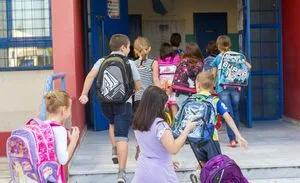 Δωρεάν διανομή φρούτων και λαχανικών στα σχολεία