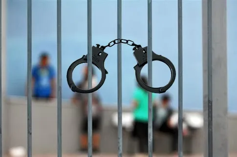 Καταγγελία για άσκηση αστυνομικής βίας σε μαθητή