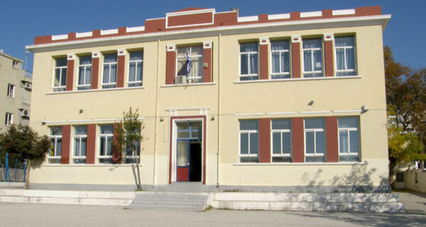 Υπάρχει διέξοδος για τους εκπαιδευτικούς… ( του Ι. ΧΡΗΣΤΑΚΗ )