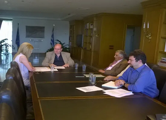 Συνάντηση εργασίας Φίλη-Πελεγρίνη-Τζάκρη