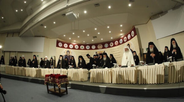 Ομοφωνία με αποδοχή της πρότασης της Εκκλησίας της Ελλάδος στο κείμενο για τις Σχέσεις της Ορθοδόξου Εκκλησίας με τον λοιπόν χριστιανικόν κόσμον