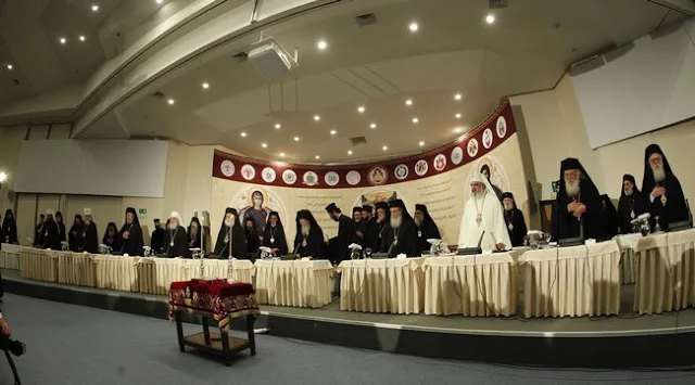 Ομοφωνία με αποδοχή της πρότασης της Εκκλησίας της Ελλάδος στο κείμενο για τις Σχέσεις της Ορθοδόξου Εκκλησίας με τον λοιπόν χριστιανικόν κόσμον