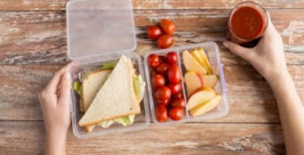 Τα πλαστικά τάπερ… παχαίνουν!