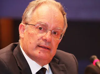 Κώστας Τασούλας, Να συνεχίσει το μάθημα των θρησκευτικών ως έχει