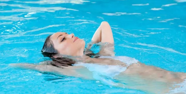 Οι θαυματουργές επιδράσεις της θάλασσας στην υγεία μας.