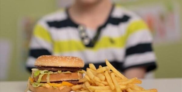Σοβαρή «απειλή» για τη δημόσια υγεία η παιδική παχυσαρκία