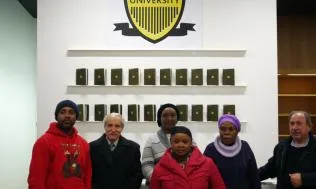 Τί είναι το «Σιωπηλό Πανεπιστήμιο»: Όταν οι πρόσφυγες διαδίδουν τις γνώσεις τους