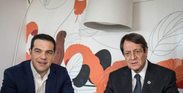 Τηλεφωνική συνομιλία Τσίπρα – Αναστασιάδη