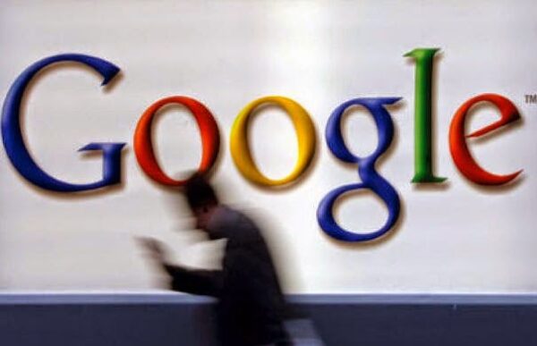 Πως μπορούμε να καθορίζουμε τι εμφανίζεται όταν γκουγκλάρουν το όνομα μας;