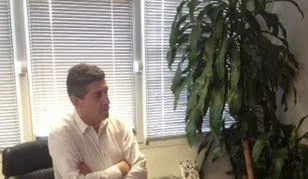 Πάτρα: Ένταση στην συνάντηση γονέων – Αλεξόπουλου για την μεταφορά των μαθητών [video + photos]