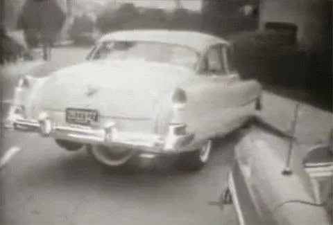 ΚΑΤΑΠΛΗΚΤΙΚΗ πατέντα από το… παρελθόν – Παρακολουθήστε το ΑΠΙΣΤΕΥΤΟ σύστημα παρκαρίσματος [video]