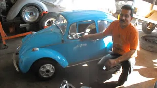 Σκαραβαίος – νάνος που τον… σηκώνεις ολόκληρο για να μπεις μέσα