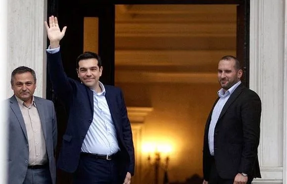 Τί θα γίνει με τα ΝΕΑ Υπουργεία  Με ποιό ενώνεται το Υπουργείο Παιδειας