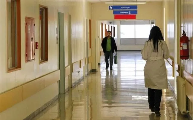 Στην εντατική 13χρονος μαθητής από τα Τρίκαλα με μηνιγγίτιδα